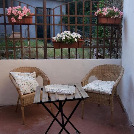 Casa Di Canfreo Lari Extérieur photo